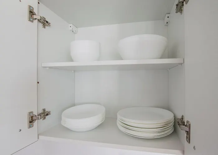 Tolstov - 2 - Balcony - Kitchen - Washing Machine - Next To Cologne * Frechen