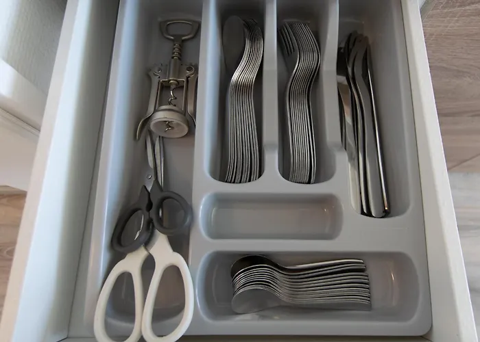 Tolstov - 2 - Balcony - Kitchen - Washing Machine - Next To Cologne *