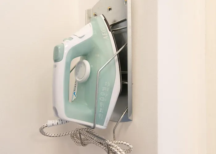 Tolstov - 2 - Balcony - Kitchen - Washing Machine - Next To Cologne * Frechen